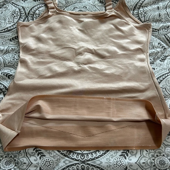 Ruby Ribbon Tank Cami Size 36, Pale - Picture 4 of 4
